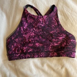EUC lulu sports bra